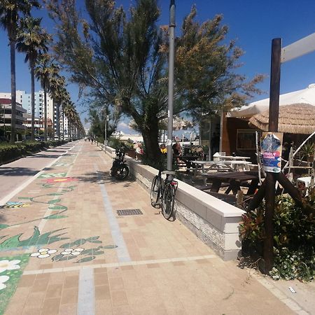 Damadimare Casa Vacanze Montesilvano Bagian luar foto